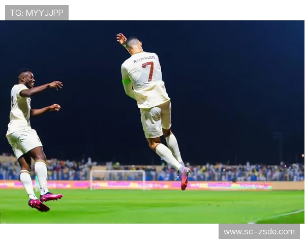 C罗标志动作 C罗标志动作