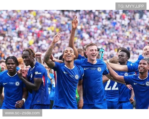 切尔西争四竞争形势趋于复杂,对赛季目标达成形成关键制约 切尔西争四竞争形势趋于复杂,对赛季目标达成形成关键制约