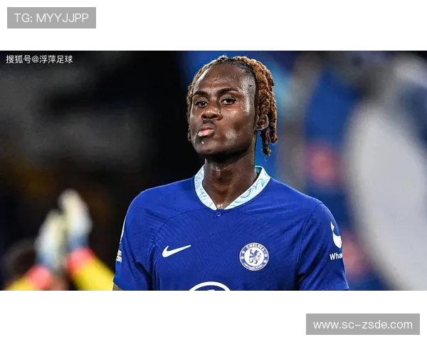 切尔西大规模引援成效待检验,巨额投入能否转化为实际竞争力仍存悬念 切尔西大规模引援成效待检验,巨额投入能否转化为实际竞争力仍存悬念