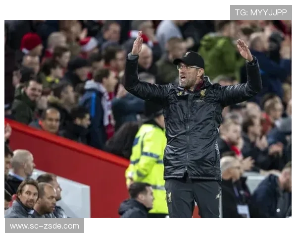 奥纳丘本赛季表现稳健,成英超保级关键功臣